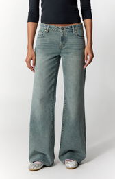 Womens Low Rise Baggy Jeans