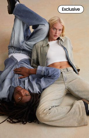 Modelo Dia De Los Muertos x Pacsun