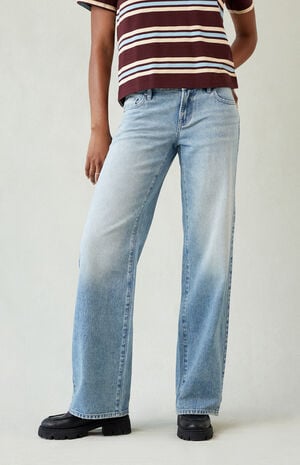 Zoe Low Rise Girlfriend Jeans Light Blue