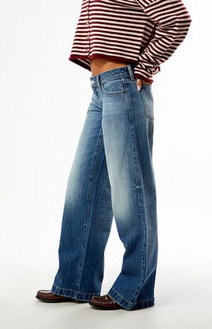 Kaia Ultimate Low Rise Baggy Jeans Medium Blue image number 3