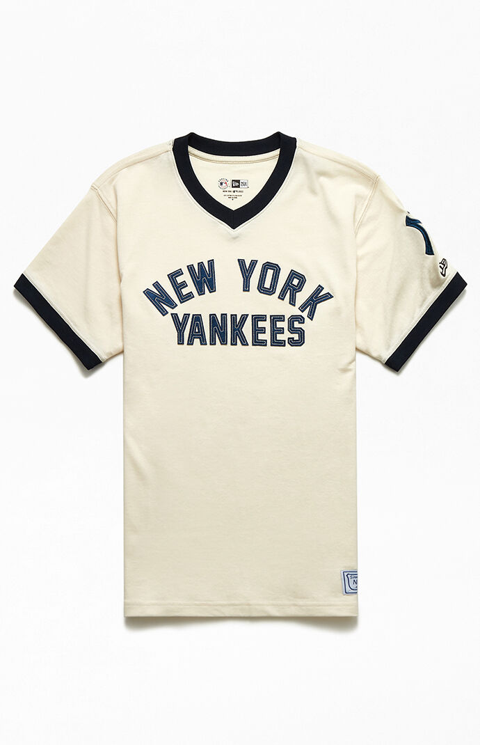 Yankees v store neck t shirts
