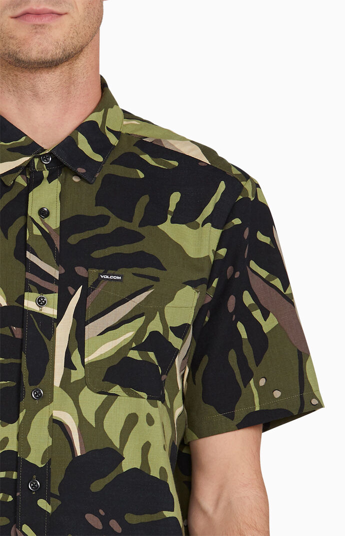 Mentawais Short Sleeve Button Up Shirt