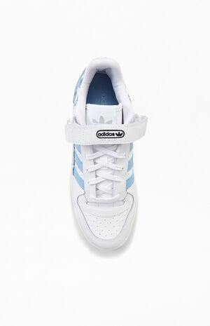 Women's White & Blue Forum Low Sneakers image number 5