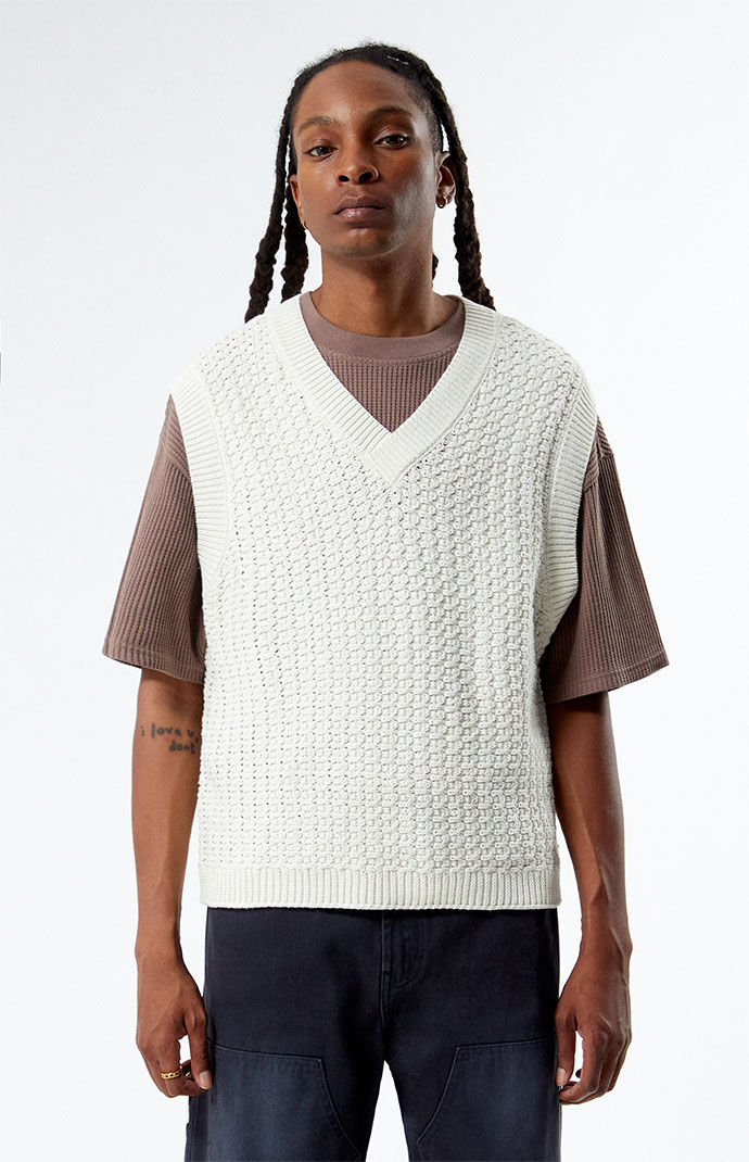 White knitted vest online