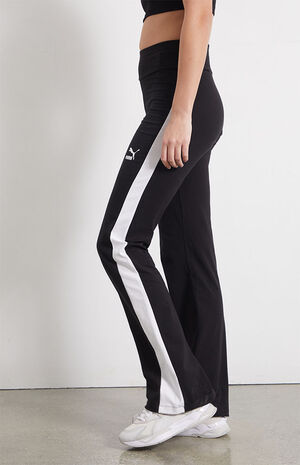 Black T7 Flared Legging Pants image number 3