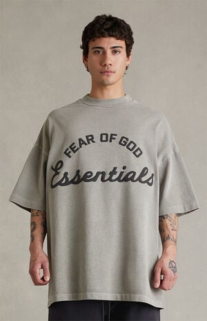 Faded Seal Training &rsquo;90s Short Sleeve T-Shirt image number 2