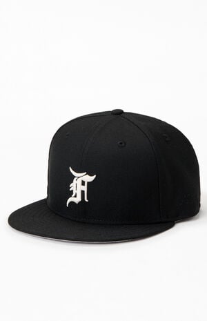 x Fear of God ESSENTIALS Chicago White Sox 59FIFTY Hat image number 4