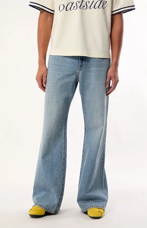 Bennett Baggy Flare Jeans Light Blue image number 1
