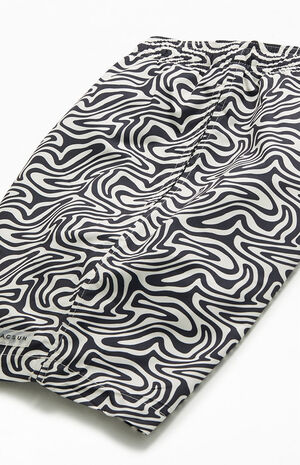 Gray Ripple AOP 17" Swim Trunks image number 4