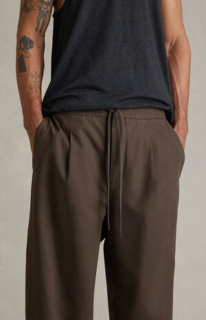 Brown Pleated Baggy Pants image number 5
