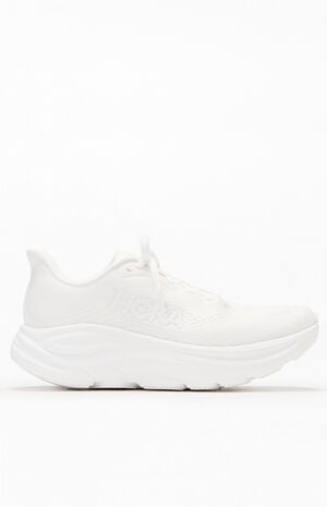 Women's Clifton 11 Sneakers image number 1