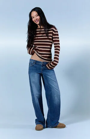 Kaia Ultimate Low Rise Baggy Jeans Medium Blue Wash image number 1