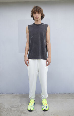 Comfort Performance Jogger Sweatpants image number 3