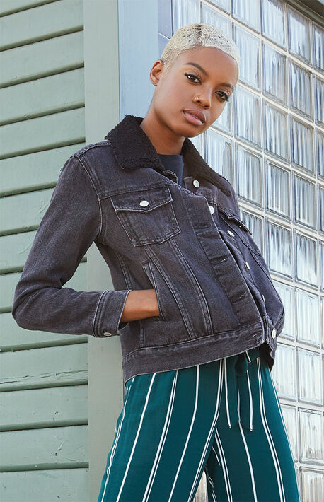 Women S Jackets And Coats Pacsun Sherpa Collar Trucker Jacket