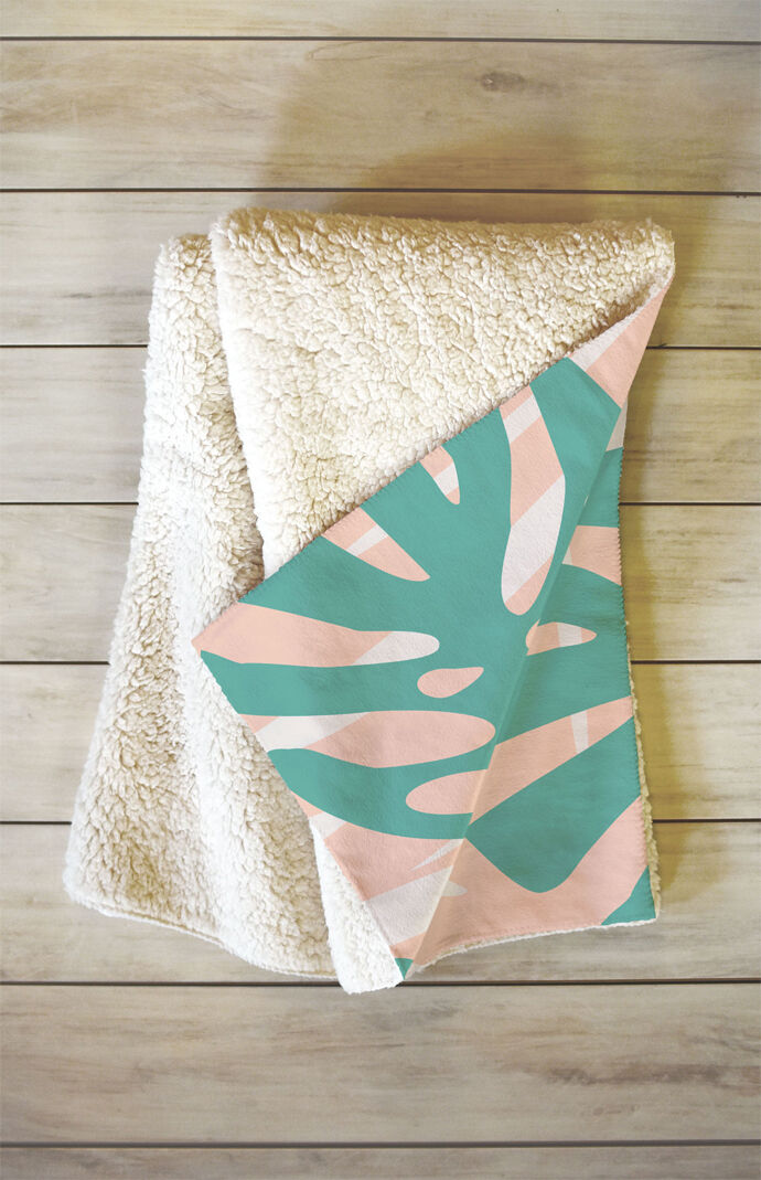Dream Tropical Fleece Throw Blanket