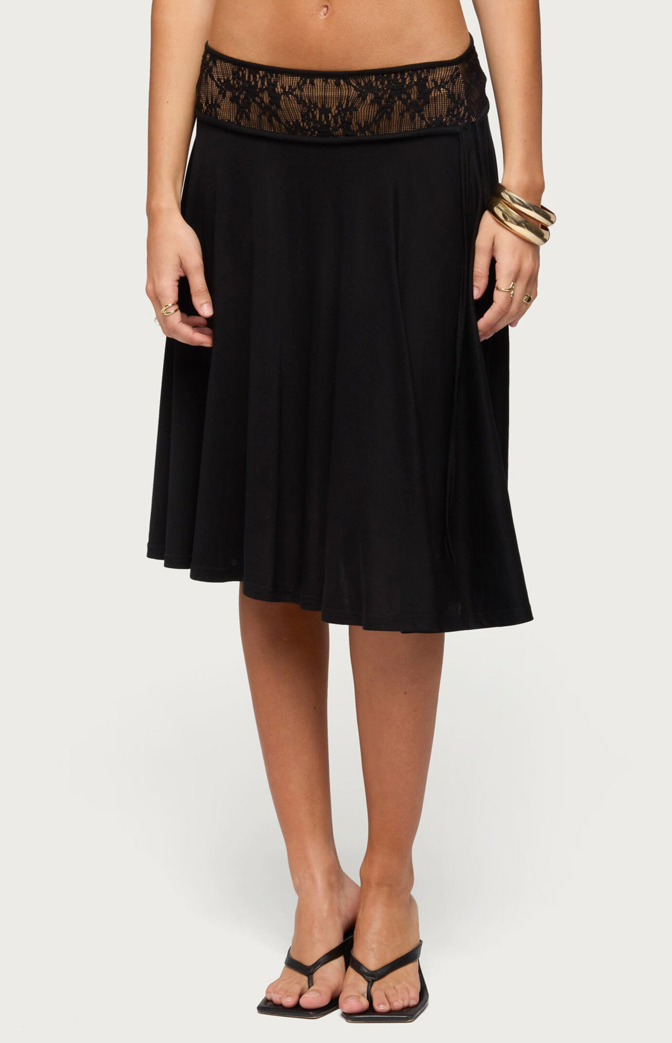 Edikted Winonah Crochet Midi Skirt