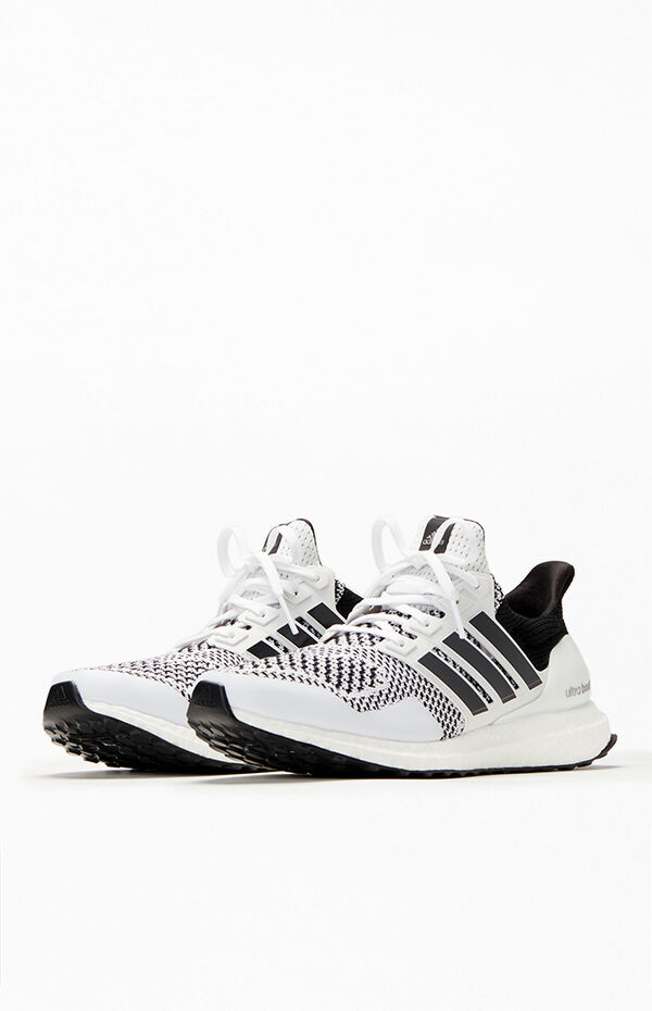 adidas gazelle silver green womens Men's Ultraboost 4.0 DNA Shoes main image 1
