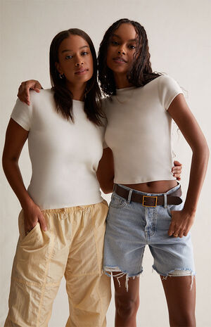 Pansy T-Shirt image number 1