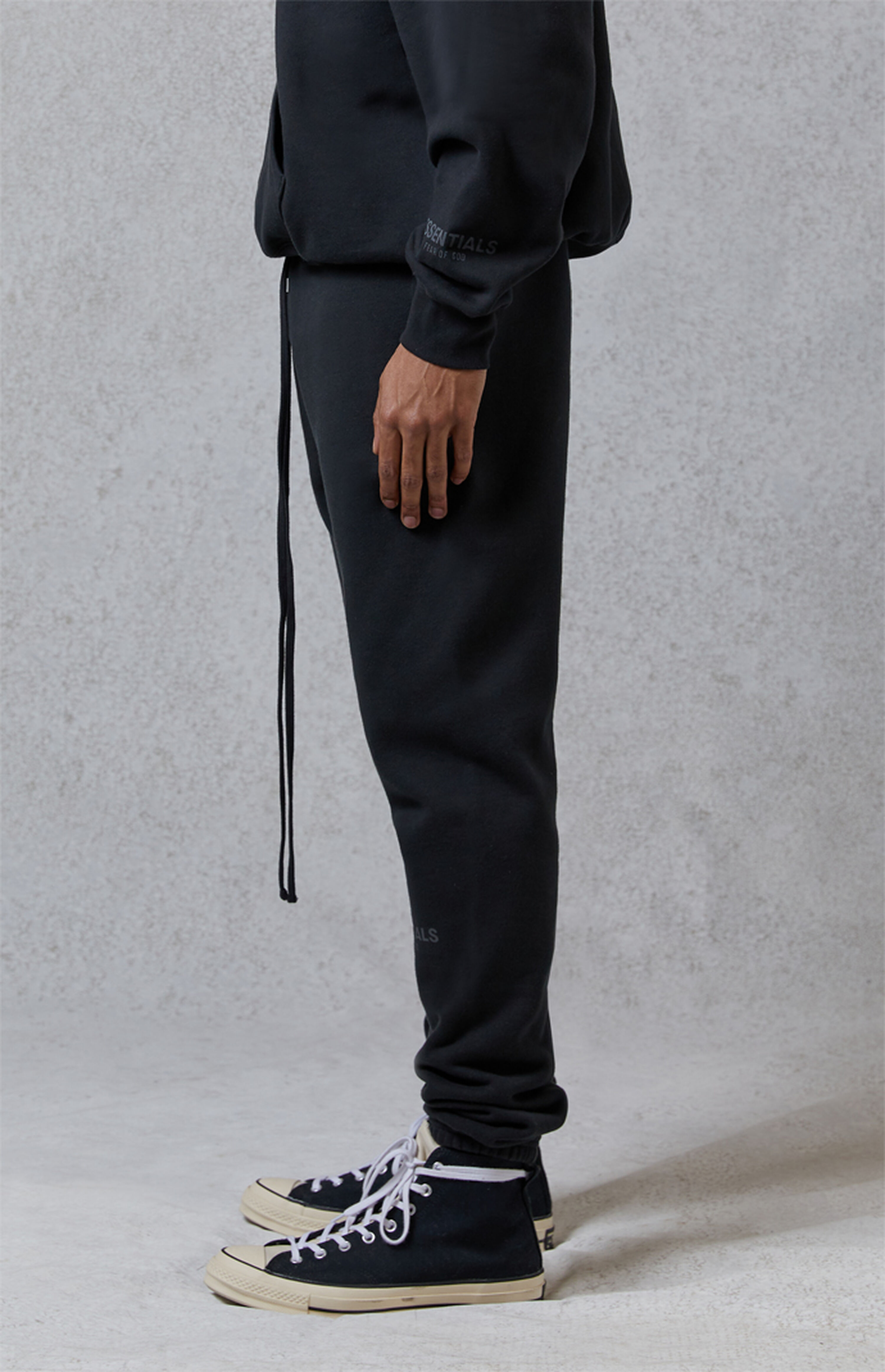 nike tech jogging suit