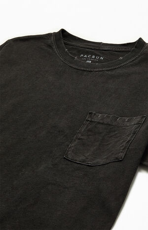 Black Vintage Wash Pocket T-Shirt image number 2