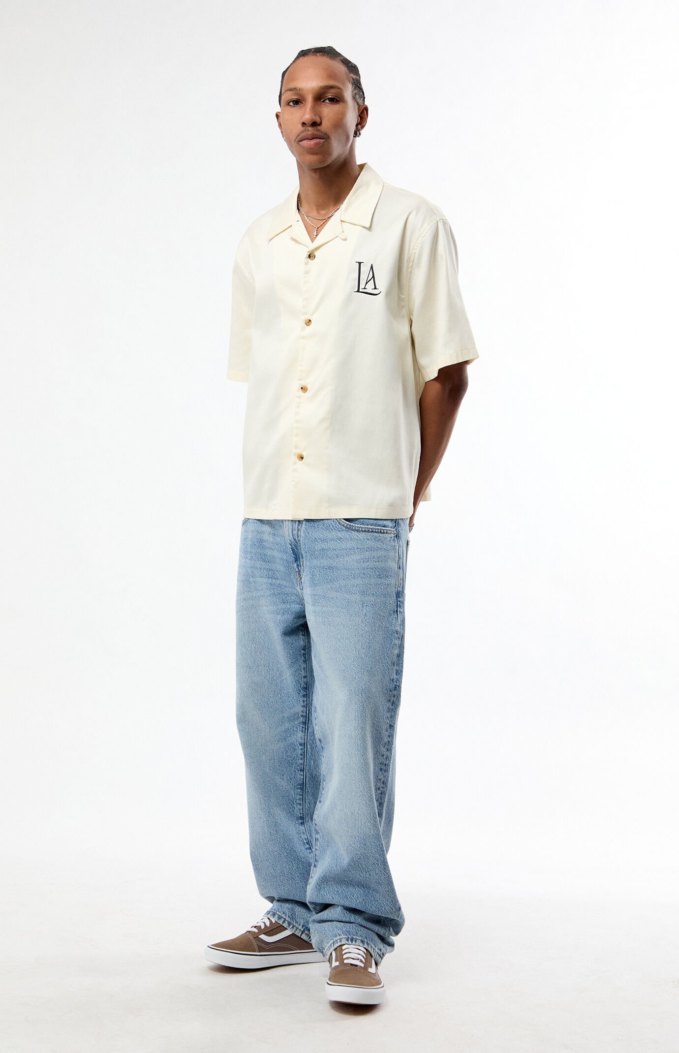 Pacsun Logan Relaxed Straight Jeans Light Blue