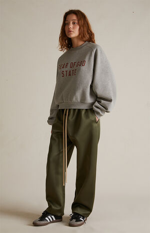 Women's Dark Heather Oatmeal Fleece Cropped Crew Neck Sweatshirt image number 6