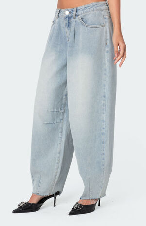 Balloon Washed Low Rise Jeans image number 4