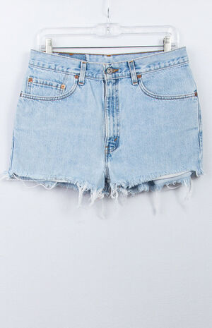 '90s Levi's Denim Shorts image number 1