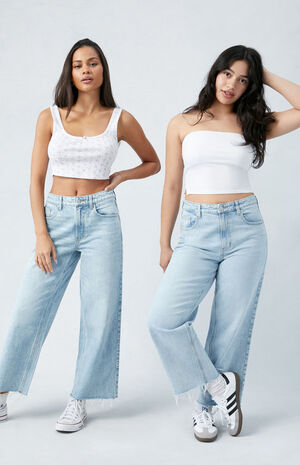 Eco Stretch Light Indigo Curve Cropped Wide Leg Jeans image number 2