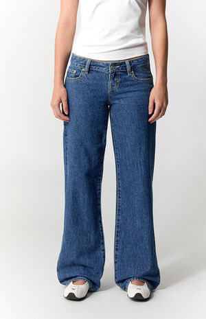 Sammy Ultimate Low Rise Straight Leg Jeans Medium Blue image number 3