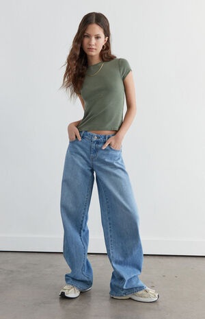 Pansy T-Shirt image number 4