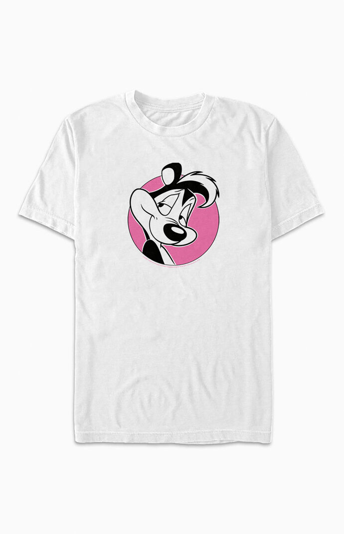Pepe le pew t shirt deals