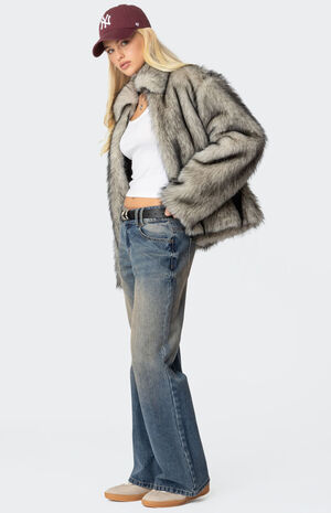 Jesi Low Rise Washed Jeans image number 3