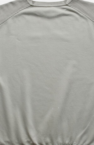 Beige 2000s Nike Crew Neck Sweatshirt image number 2