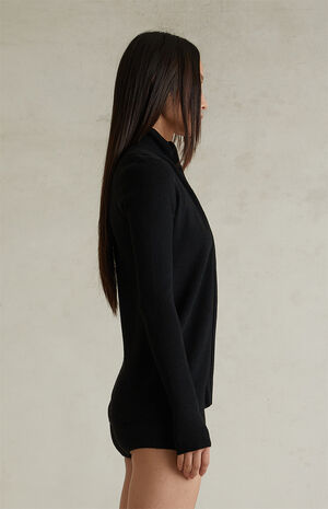 Women's Jet Black Ribbed Jacket image number 3