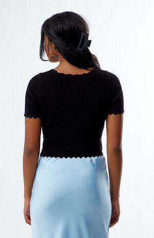 Laura Scalloped Short Sleeve Sweater image number 3