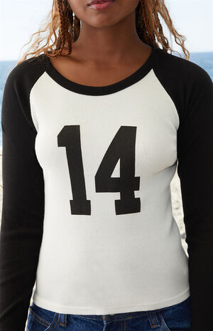 Bella 14 Raglan Long Sleeve T-Shirt image number 2