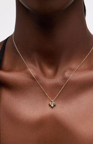 Liora Pendant Mini Flower Necklace image number 5