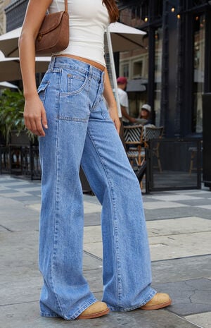 Light Indigo Low Rise Baggy Wide Leg Jeans image number 3