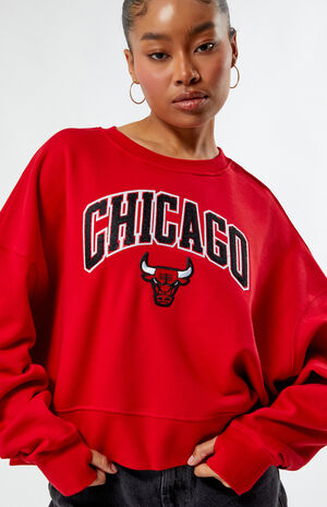 Chicago Bulls Classic Crew Neck Sweatshirt image number 2