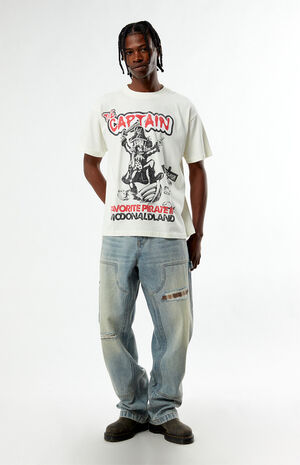 The Captain T-Shirt image number 5