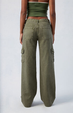 Green Low Rise Extreme Baggy Cargo Pants image number 4