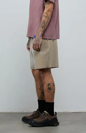 Active Cutoff Sweat Shorts image number 4