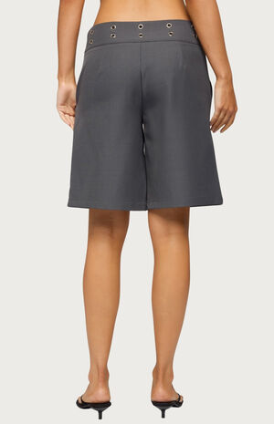 Grommet Low Rise Bermuda Shorts image number 3