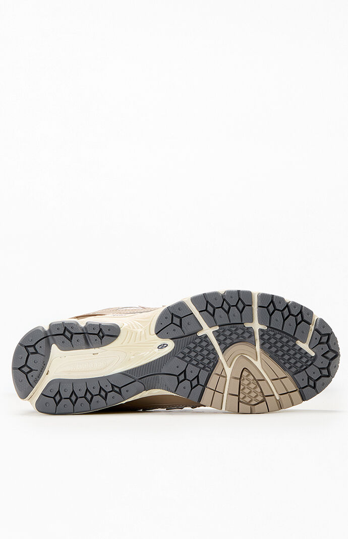 New Balance Brown 1906R Shoes