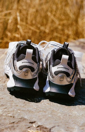 x Lonely Ghost Black Moab Speed 2K Sneakers image number 2