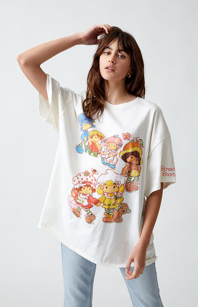 Strawberry shortcake outlet shirts for adults