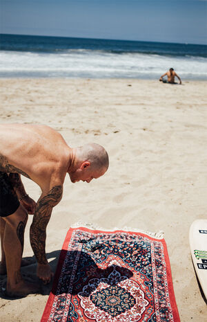 Haven Towel image number 3