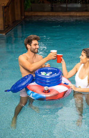 Stars & Stripes Floating Drink Cooler image number 4