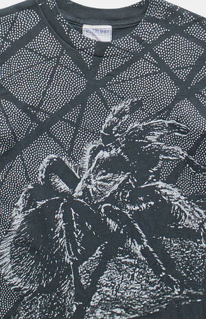 90s Desert Tarantula Graphic T-Shirt image number 2